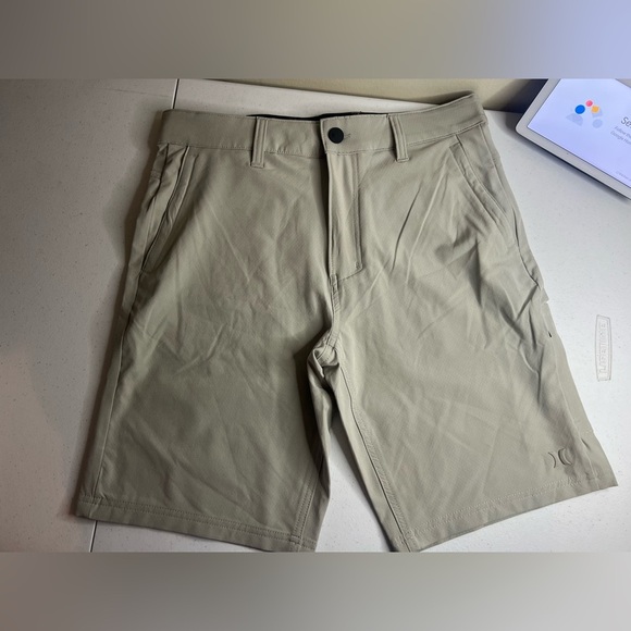 hurley trek hybrid Shorts Men’s Size 30 Comfort Waistband 4 Way Stretch NWT - Picture 1 of 7